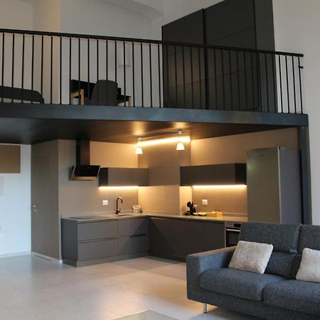 Milan Space Loft - Apartment Close To M5 Subway - Free Parking - Sky & Netflix Tv Bagian luar foto