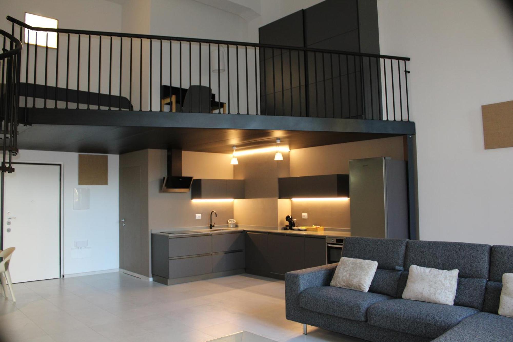 Milan Space Loft - Apartment Close To M5 Subway - Free Parking - Sky & Netflix Tv Bagian luar foto