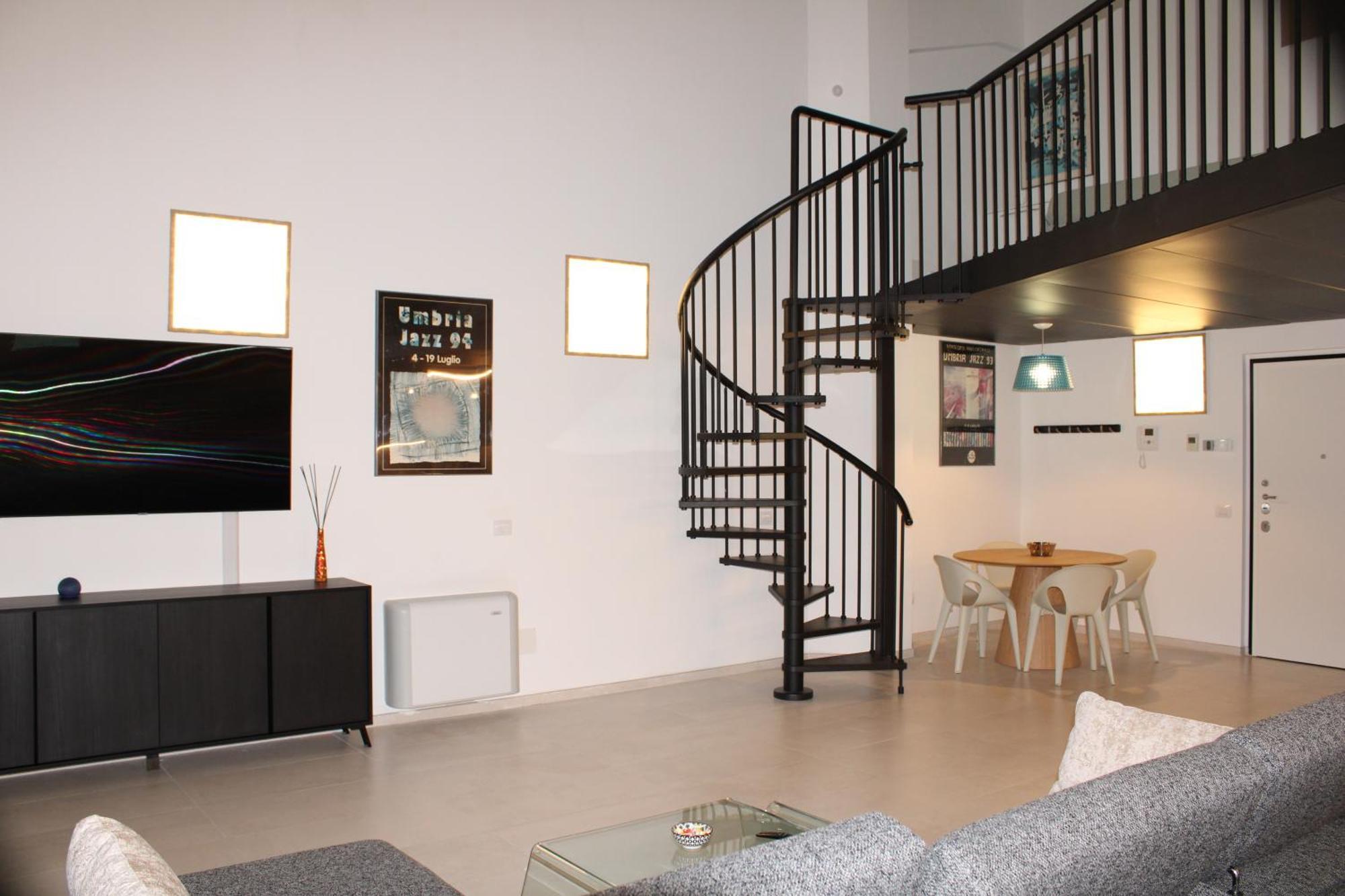 Milan Space Loft - Apartment Close To M5 Subway - Free Parking - Sky & Netflix Tv Bagian luar foto