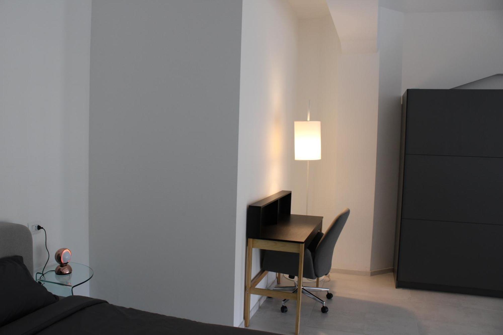 Milan Space Loft - Apartment Close To M5 Subway - Free Parking - Sky & Netflix Tv Bagian luar foto